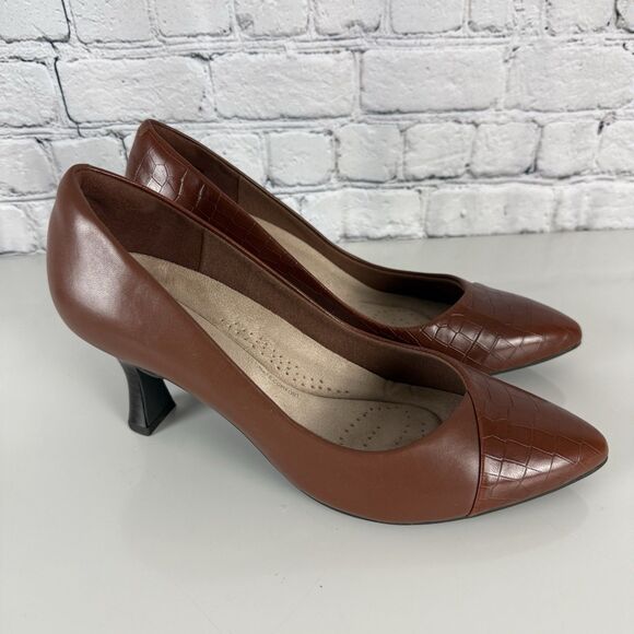 Clarks Kataleyna Rose Pump Brown Croc Leather Slip On Low Flared Heel Women 10 W - Picture 1 of 15
